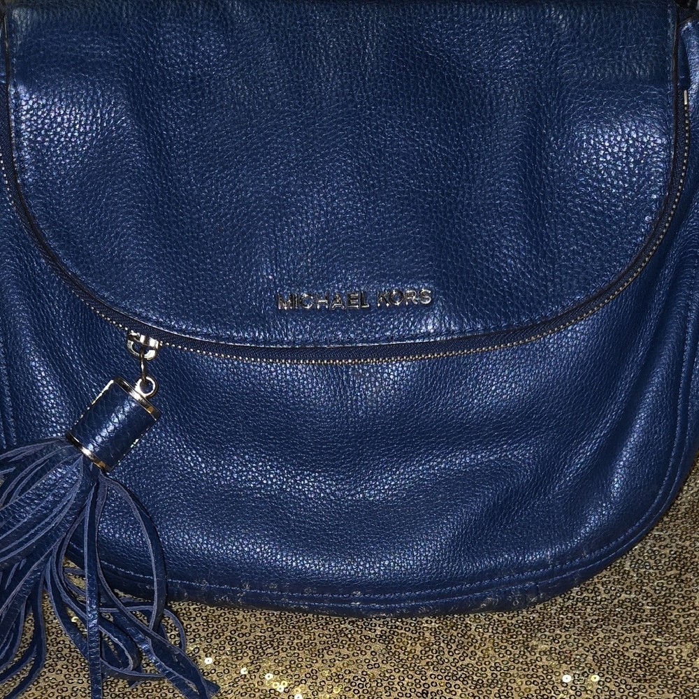 Michael Kors Blue Shoulder Bag with Textured Finish